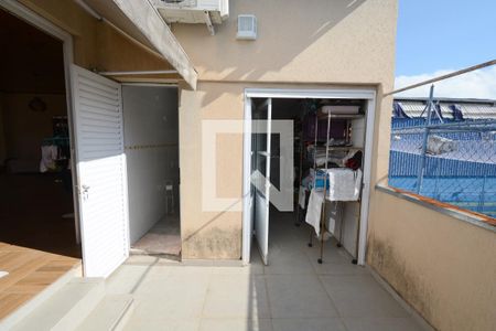 Casa à venda com 250m², 3 quartos e 3 vagasÁrea de Serviço