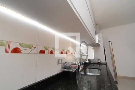 Casa à venda com 250m², 3 quartos e 3 vagasDetalhe da cozinha