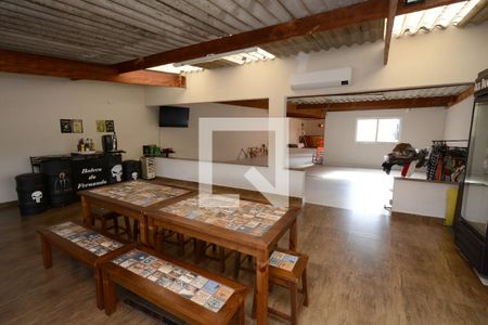Casa à venda com 250m², 3 quartos e 3 vagasEspaço Gourmet