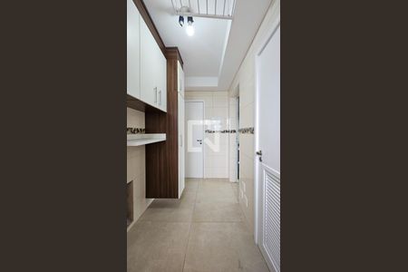 Apartamento à venda com 132m², 3 quartos e 2 vagasÁrea de Serviço