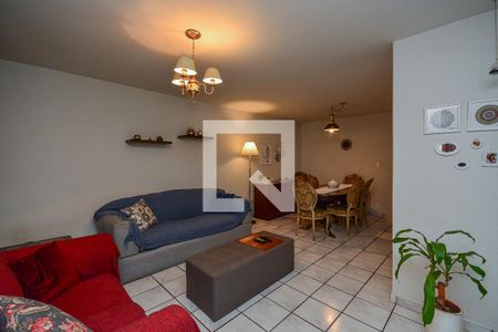 Sala de casa à venda com 2 quartos, 130m² em Campo Grande, São Paulo