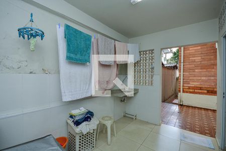 Casa à venda com 130m², 2 quartos e 2 vagasÁrea de Serviço