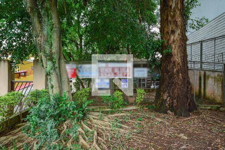 Casa à venda com 130m², 2 quartos e 2 vagasFachada do condomínio