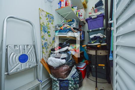 Casa à venda com 130m², 2 quartos e 2 vagasDespensa