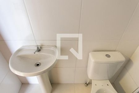 Apartamento para alugar com 38m², 2 quartos e sem vaga Apartamento para alugar com 38m², 2 quartos e sem vagaBanheiro
