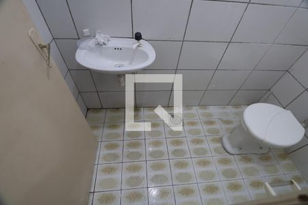 Casa à venda com 280m², 5 quartos e 2 vagasBanheiro de serviço