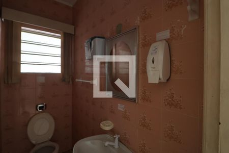 Casa à venda com 280m², 5 quartos e 2 vagasLavabo