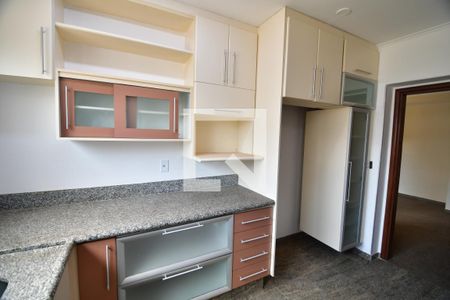 Apartamento à venda com 269m², 5 quartos e 2 vagasCozinha