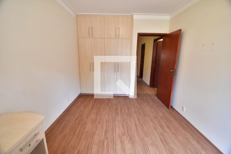 Apartamento à venda com 269m², 5 quartos e 2 vagasQuarto 2
