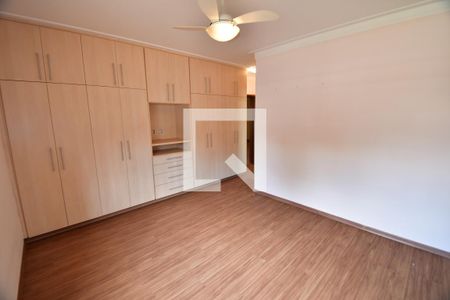 Apartamento à venda com 269m², 5 quartos e 2 vagasQuarto 3 - Suíte