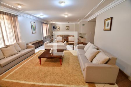 Apartamento à venda com 269m², 5 quartos e 2 vagasÁrea comum - Salão de festas