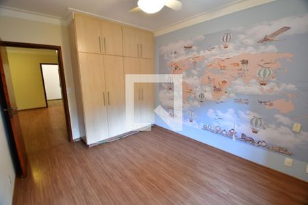 Apartamento à venda com 269m², 5 quartos e 2 vagasQuarto 1