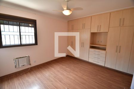 Apartamento à venda com 269m², 5 quartos e 2 vagasQuarto 3 - Suíte