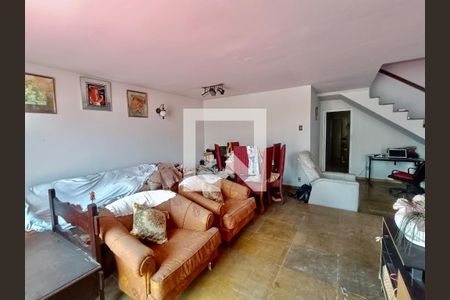 Apartamento à venda com 325m², 3 quartos e 2 vagasSala