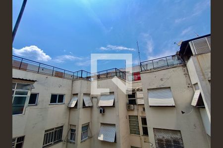 Apartamento à venda com 325m², 3 quartos e 2 vagasSaleta vista