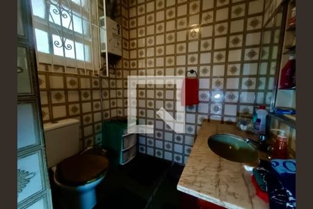 Apartamento à venda com 325m², 3 quartos e 2 vagasBanheiro social