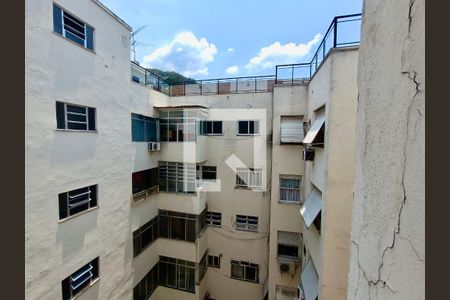 Apartamento à venda com 325m², 3 quartos e 2 vagasQuarto 2 vista