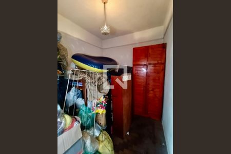 Apartamento à venda com 325m², 3 quartos e 2 vagasQuarto serviço 1