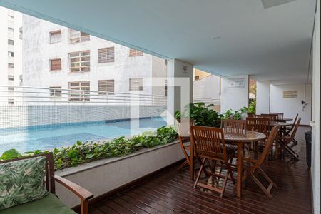 Apartamento à venda com 40m², 1 quarto e 1 vaga Apartamento à venda com 40m², 1 quarto e 1 vagaÁrea comum - Piscina
