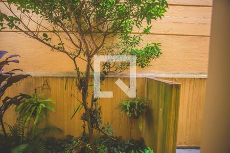 Casa à venda com 430m², 4 quartos e 5 vagas Casa à venda com 430m², 4 quartos e 5 vagasVista