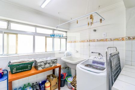 Apartamento à venda com 70m², 2 quartos e 1 vagaÁrea de Serviço