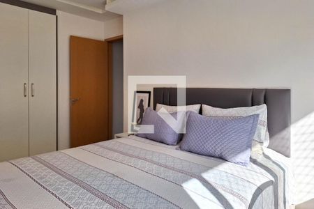 Apartamento à venda com 72m², 2 quartos e 1 vagaSuíte