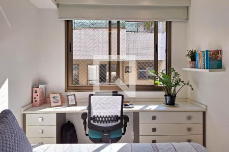 Apartamento à venda com 72m², 2 quartos e 1 vagaSuíte