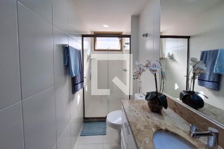 Apartamento à venda com 72m², 2 quartos e 1 vagaBanheiro Social