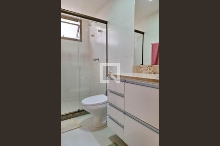 Apartamento à venda com 72m², 2 quartos e 1 vagaBanheiro da Suíte