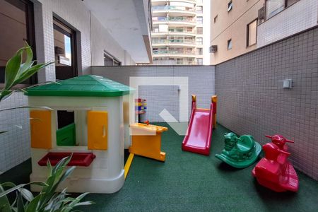 Apartamento à venda com 72m², 2 quartos e 1 vagaÁrea comum - Playground