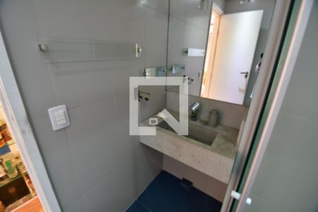 Apartamento à venda com 60m², 2 quartos e 1 vagaBanheiro 2
