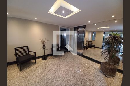 Hall de entrada de apartamento para alugar com 1 quarto, 35m² em Centro, São Vicente