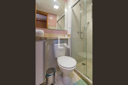 Apartamento à venda com 54m², 2 quartos e 1 vaga Apartamento à venda com 54m², 2 quartos e 1 vagaBanheiro Social