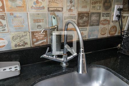 Apartamento à venda com 54m², 2 quartos e 1 vaga Apartamento à venda com 54m², 2 quartos e 1 vagaCozinha - Torneira