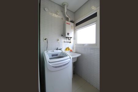 Apartamento à venda com 95m², 1 quarto e 2 vagasCozinha e Área de Serviço