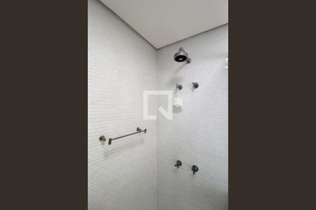 Apartamento à venda com 95m², 1 quarto e 2 vagasBanheiro da Suíte