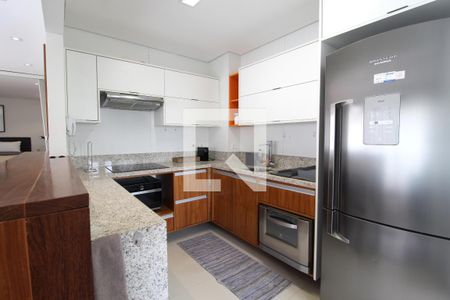 Apartamento à venda com 95m², 1 quarto e 2 vagasCozinha e Área de Serviço