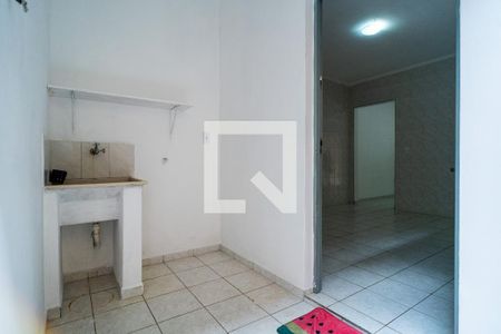 Casa para alugar com 100m², 2 quartos e 2 vagasÁrea de Serviço