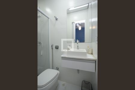 Casa à venda com 140m², 3 quartos e 1 vagaBanheiro Quarto 2