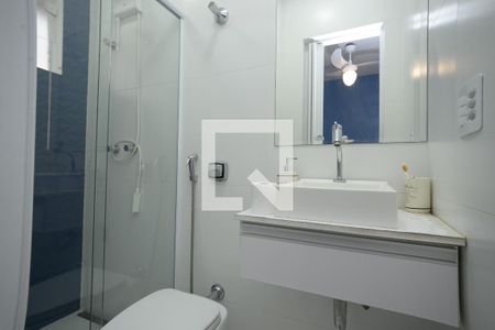 Casa à venda com 140m², 3 quartos e 1 vagaBanheiro Quarto 2