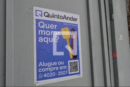 Casa à venda com 300m², 2 quartos e 4 vagasPlaquinha