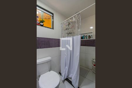 Casa de condomínio à venda com 360m², 7 quartos e 2 vagasBanheiro Quarto 1 suíte