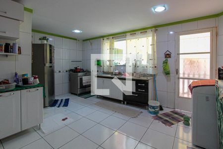 Casa de condomínio à venda com 360m², 7 quartos e 2 vagasCozinha