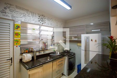 Casa à venda com 48m², 3 quartos e 1 vagaCozinha