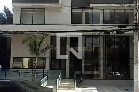 Studio para alugar com 25m², 1 quarto e sem vagaEntrada condomínio