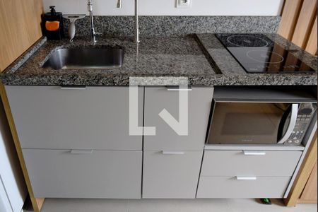 Cozinha de kitnet/studio para alugar com 1 quarto, 25m² em Pinheiros, São Paulo