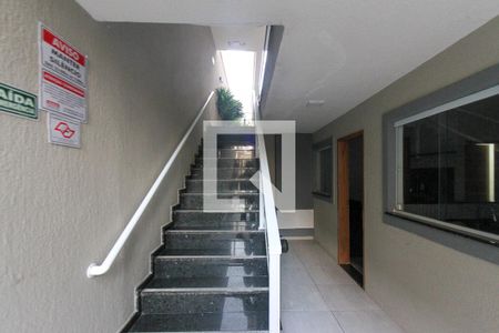 Apartamento para alugar com 33m², 2 quartos e sem vagaEscada