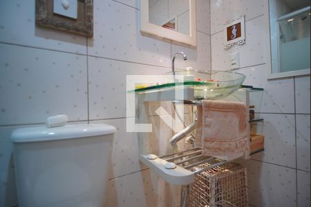 Apartamento à venda com 74m², 2 quartos e 1 vagaBanheiro Corredor