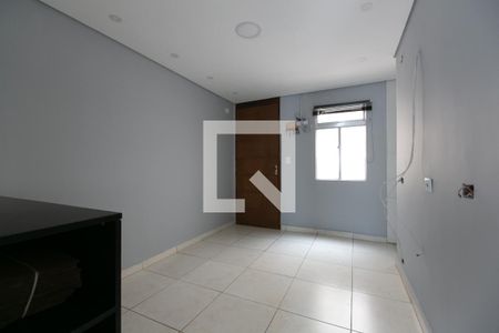 Sala de apartamento à venda com 2 quartos, 38m² em Conjunto Residencial José Bonifácio, São Paulo