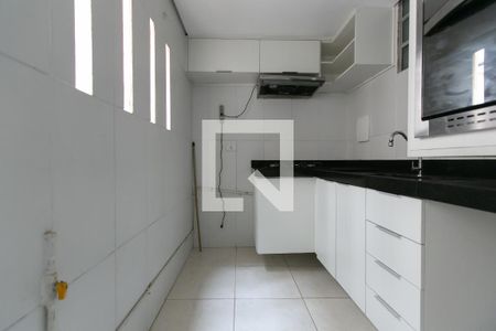 Apartamento à venda com 38m², 2 quartos e 1 vaga Apartamento à venda com 38m², 2 quartos e 1 vagaCozinha - Armários